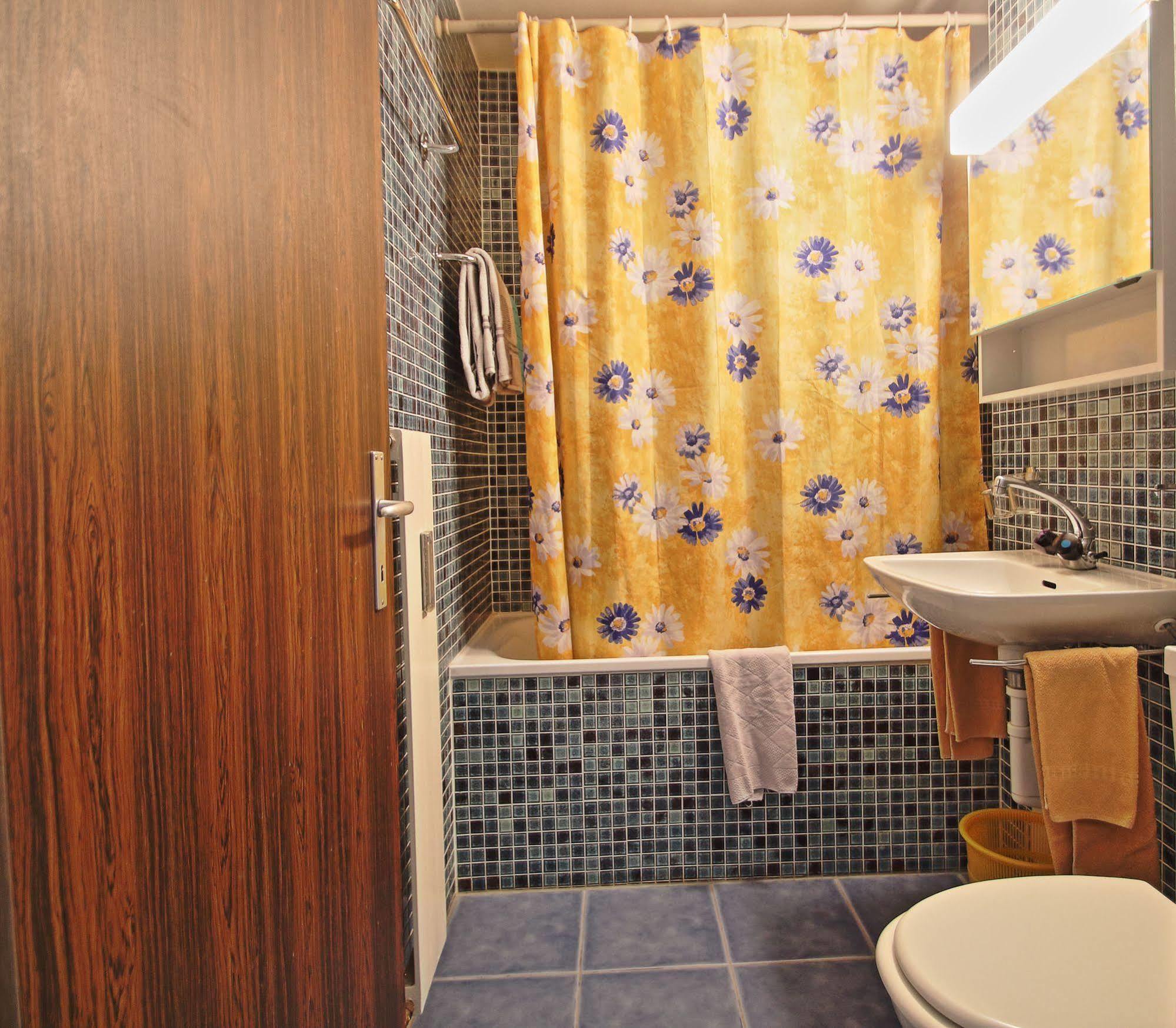 Serviced Apartments Wallis Mörel Buitenkant foto