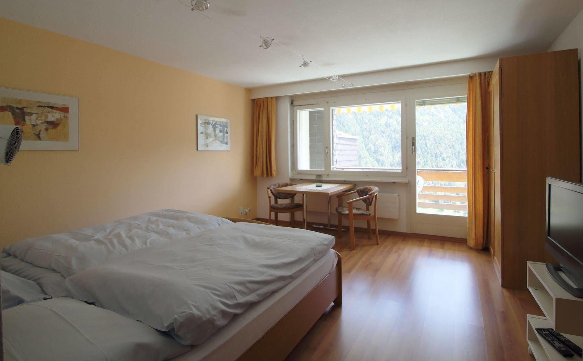 Serviced Apartments Wallis Mörel Buitenkant foto